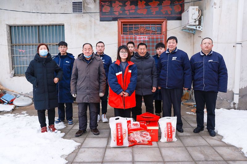 扶贫济困｜河南j9九游会官网新春慰问，大爱情深